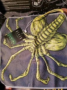 Alien Facehugger Waschlappen Cosmic Loot Crate Februar 2019 Face Hugger Handtuch - Bild 1 von 1