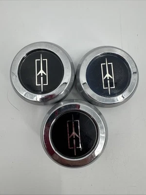 Oldsmobile Cutlass 1978-81 tapacubos central - #14084127 lote de 3 Foto 1 de 4