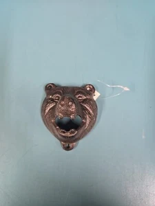 Abridor de botellas cabeza de oso de hierro fundido montado en la pared cerveza negra refresco cocina cueva - Imagen 1 de 6