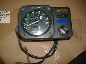 1979 Honda XL125S Speedo unit 37200-437-671  ignition switch key trip meter AOK - Picture 1 of 10