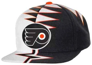 Mitchell & Ness Philadelphia Flyers Team Ground Adjustable Hat Strapback Black - Picture 1 of 2