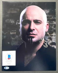 DAVID DRAIMAN SIGNED 11X14 PHOTO DISTURBED ROCK ROLL SINGER METAL BAND BAS B - Picture 1 of 1