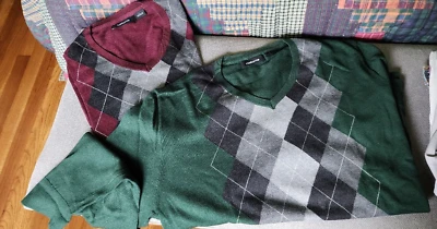 TWO Liz Clairborne男式浅色毛衣 — 第 1/3 张图片