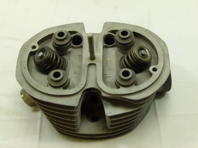 BMW - R60/7 -  ZYLINDERKOPF LI. - FEINE RIPPE -GEBRAUCHT - KOMPL. E+A-NEU ÜBER. - Bild 1 von 4