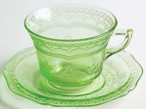 Federal Glass  Patrician Green Cup & Saucer Set 124573 - Picture 1 of 1