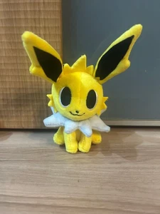 Juguete de peluche centro Pokemon Jolteon Pokemon Time Mascota personaje de anime japonés - Imagen 1 de 24