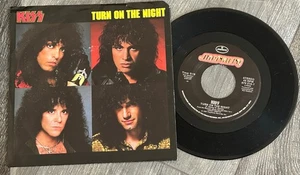KISS Vinyl 7" 45 Turn On The Night Hell High Water Vintage Kiss Carr Kulick B - Imagen 1 de 2