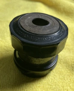 310-321-1001 Serie 320 Entrada de portal 1/2" Tamaño de cable (0,573) Marca EMI - Imagen 1 de 5