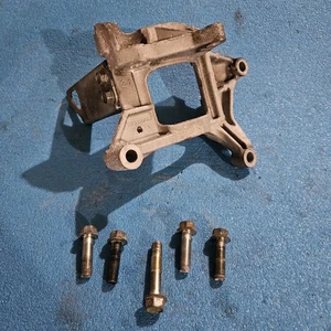 10-13 SUBARU FORESTER AWD A/C COMPRESSOR BRACE UPPER MOUNT BRACKET, BOLTS, OEM - Picture 1 of 6