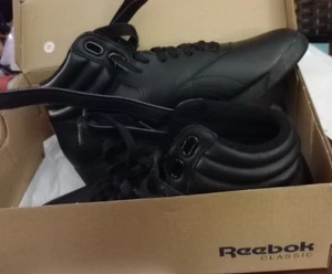 Reebok Classic Black Princess - Picture 1 of 5