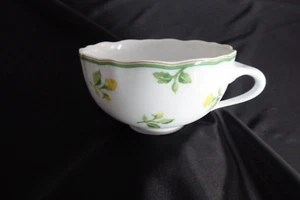Hutschenreuther Medley Summerdream Teetasse Tasse sehr guter Zustand - Bild 1 von 5