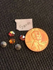 52 Vintage 5 mm Swarovski Kristall AB Runde Strasssteine Spitze Unterlegt  - Bild 1 von 3