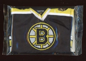 2006-07 UD Mini Jersey Collection Home Jerseys #PB Patrice Bergeron - Picture 1 of 1