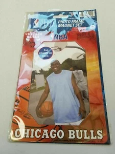 CHICAGO BULLS MAGNETIC 4" X 6" SIZE PHOTO FRAME PLUS EXTRA MAGNET MADE IN USA - Picture 1 of 1