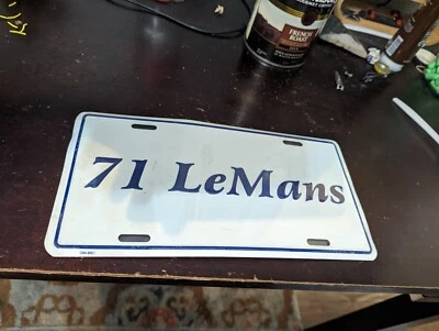 NUEVO BLEM REPO 1971 LEMANS MATRÍCULA PONTIAC CUPÉ CONVERTIBLE  Foto 1 de 4
