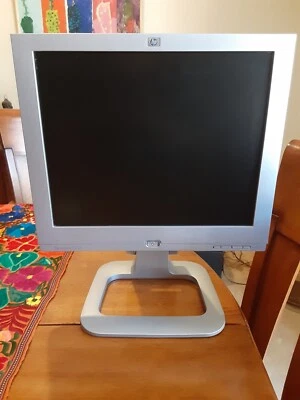 HP Pavilion F1703 LCD Monitor - Image 1 of 4