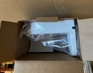 Verkada ACC-MNT-3: Verkada L-Bracket Mount Kit - Bild 1 von 6