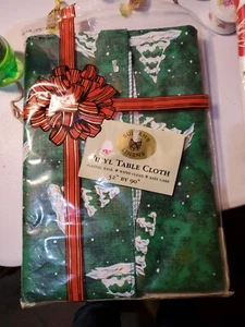 SLI Fashions 52" x 90" OBLONG Christmas Holiday Vinyl Tablecloth Flannel Back - Picture 1 of 2