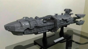 Starship Troopers Roger Young Spaceship GK Resin Painted Model Customize Statue - Picture 1 of 7