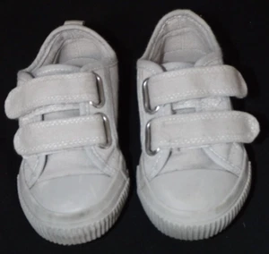 ZAPATILLAS DEPORTIVAS UNISEX GRIS LONA INFANTIL UK 6 PUNTERAS DE GOMA REFORZADAS GANCHO Y BUCLE - Imagen 1 de 6