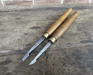 2 Vintage B&H LTD Woodturning Side Scrapers Wood Chisel Old Tool - Picture 1 of 16