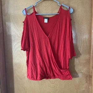 Venus Damen rot Peek A Boo Top Größe Small - Bild 1 von 5
