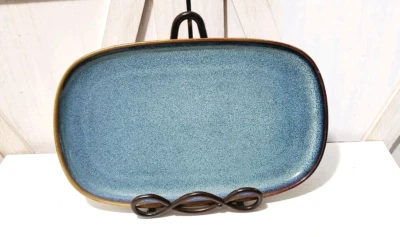 IKEA GLADELIG Plate Blue 31x19 cm (12x7 ½ Inches) 305.036.36 - Image 1 of 4