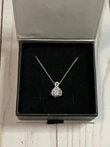 Cate & Chloe 18k White Gold Plated Pendant Necklace Alessandra “Vision” New - Picture 1 of 5