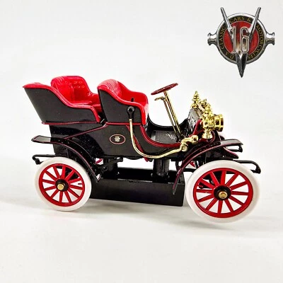 Signature 1903 Cadillac Runabout Model Car New in Box - Image 1 of 4
