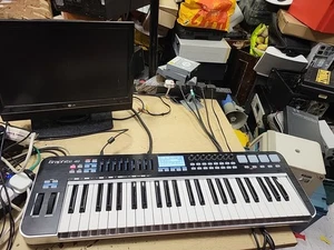 Samson Graphite 49 Controller Keyboard - Not Fully Tested  - Picture 1 of 16