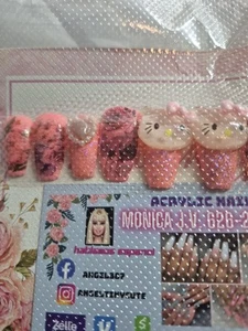 Press On Nails hello kitty - Picture 1 of 3