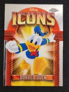 Donald Duck 2025 Topps Chrome Disney Icons Insert Card-#DI-35 Mickey & Friends - Picture 1 of 2