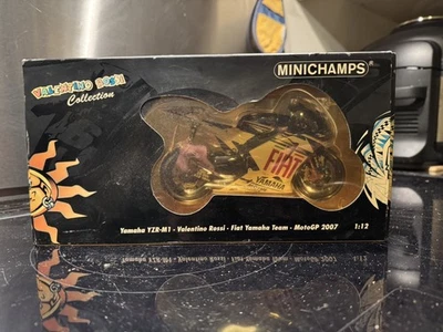 minichamps Valentino Rossi yamaha YZR-M1 MOTOGP 2007 scala 1:12 - Immagine 1 di 3