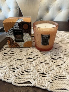 Voluspa Spiced Pumpkin Latte Candle - 9 oz. - New In Box - Picture 1 of 2
