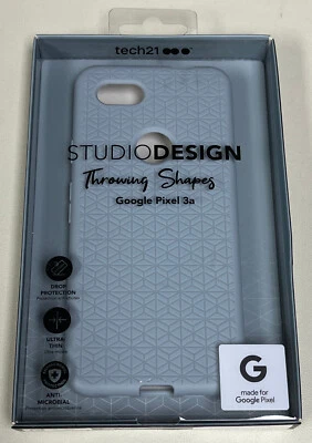 Funda Tech21 Studio Design Throwing Shapes azul tiburón Google Pixel 3a 5,6" 2019 Foto 1 de 4
