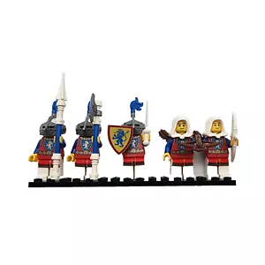 LEGO CASTLE ROYAL LION KNIGHT 5 PACK/BLUE WEAPONS MINI FIGURES - Picture 1 of 2