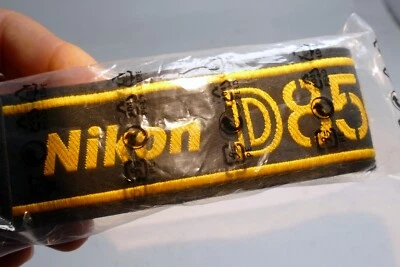 Nikon D850 Camera Shoulder Strap D-850 AN-DC18   - OEM Genuine - Image 1 of 4