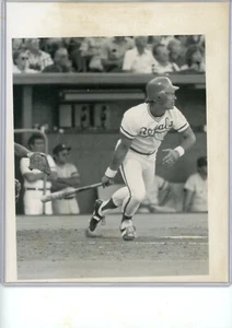 1980er KANSAS CITY ROYALS TYP 1 GLÄNZEND 8 X 10 GEORGE BRETT KC STAR - Bild 1 von 2
