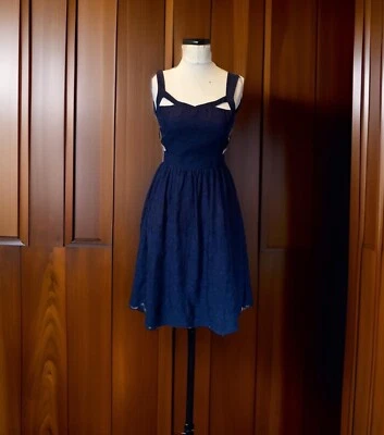 Vestido azul marino de longitud media ajuste y llamarada de coast 8 Foto 1 de 4