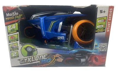 Maisto Tech R/C Street Series Remote Control Blue Cyklone 360 Cycle Bike - Image 1 of 4