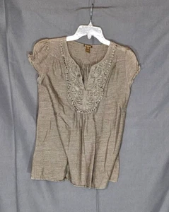 Copper Key - Green Cotton V Neck Blouse with Appliques - Size Small - Picture 1 of 2