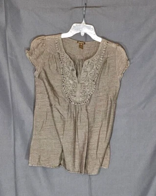 Copper Key - Green Cotton V Neck Blouse with Appliques - Size Small - Image 1 of 2