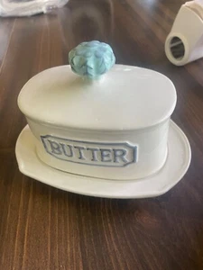 THL~Butter Dish W/Cover Classic French Farmhouse White Ceramic - Picture 1 of 5