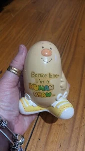 Ceramic Beans ©1981 Whimsical Figurine Vintage Yellow Sneakers Smiling - Bild 1 von 10