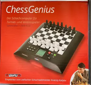 Juego de tablero de ajedrez electrónico Chess Genius - Millennium - En muy buen estado+ - Completo - Imagen 1 de 2