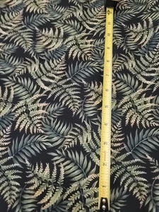 100% Cotton Quilt Fabric 3 Yards Leaves Ferns Hoffman Fabrics Green Black - Picture 1 of 6