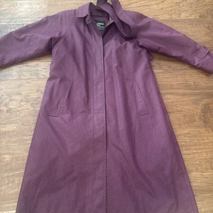 Vintage London Fog Size 6 Petite Purple Trench Coat No Flaws Excellent Condition - Picture 1 of 5