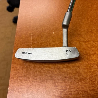 "Putter Wilson T P A 5 diestro 33""" Foto 1 de 4