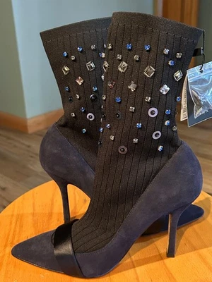 Nuevo con etiquetas Zara 40 Azul Marino Negro Calcetín Bota Tacón Adornado Cuero Con Cuentas Chic Glam Foto 1 de 4