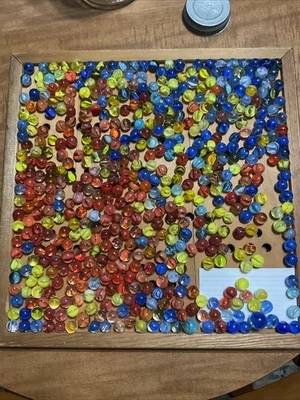 Lote canicas ojos de gato.  6 libras.  Piezas mixtas rojo amarillo azul Foto 1 de 4